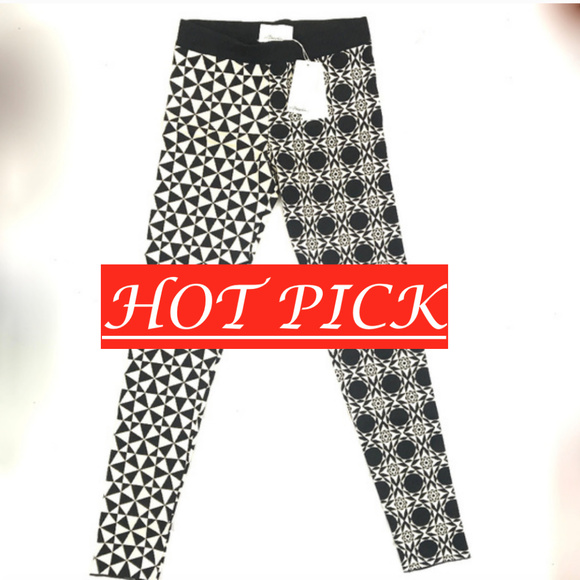 Contrast Knit Bottom/Leggings/Pants